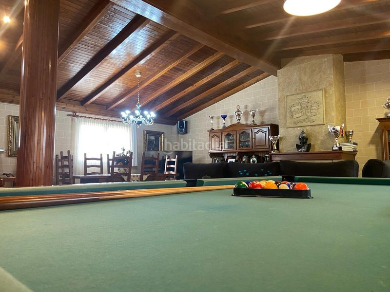 Foto 5701c1d6-6ec6-4eb6-83aa-665b10d537b2. Casa amb aparcament a Albaida