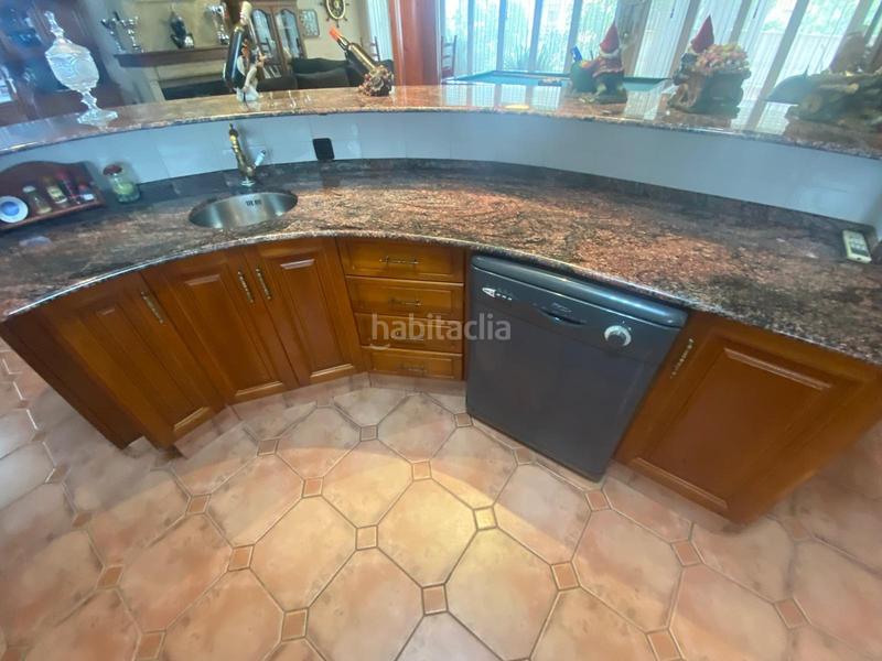 Foto dc62d8a5-ffcc-4b81-a2bf-c4449e6ca567. Casa venta exclusiva casa adosada valencia en Albaida