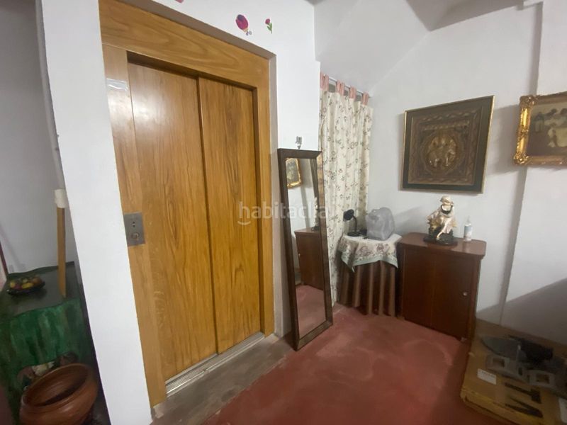 Foto e4cf37b2-2b1b-4cdc-9399-b0de27a48a59. Casa amb aparcament a Albaida