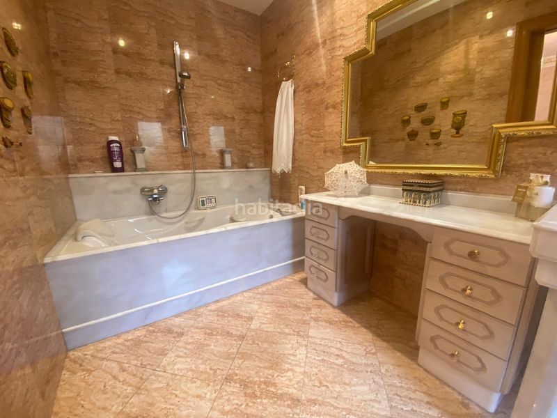 Foto e6e8dcae-444b-4a41-a0b0-6e7401f90419. Casa amb aparcament a Albaida