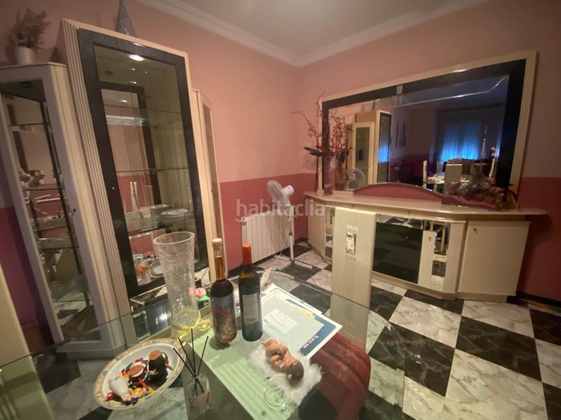 Foto af2bddb7-7529-4c56-b35d-49c2b55d4eaf. Pis a Pobla del Duc (la)