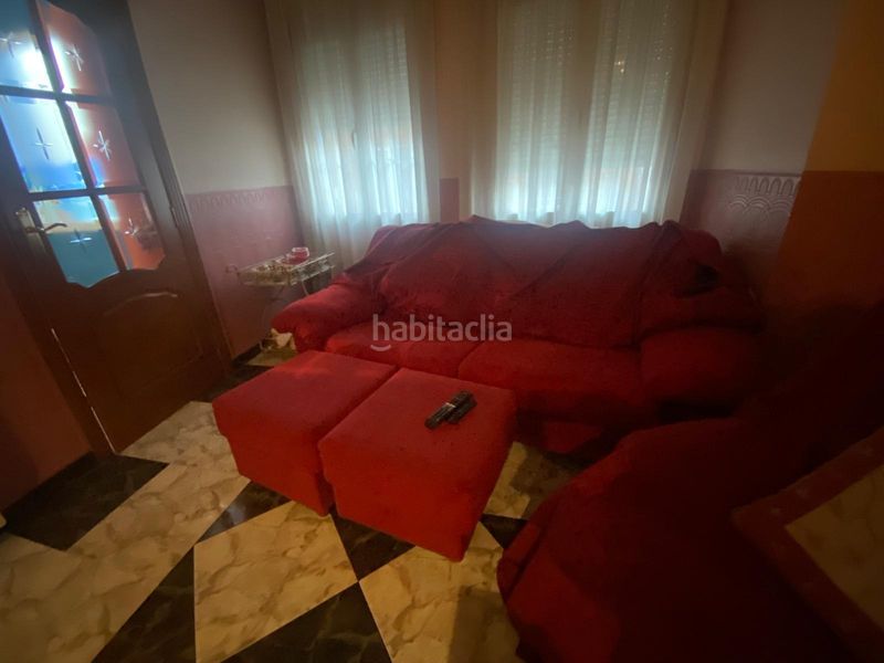 Foto cf2ff62e-52d4-4a90-8846-9e3fb4a49ad0. Pis a Pobla del Duc (la)