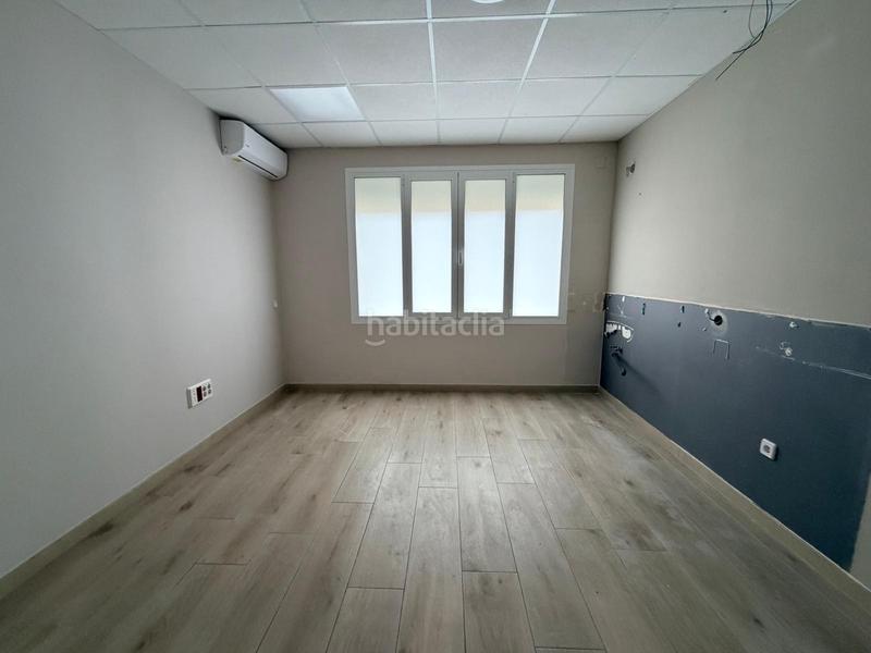 Foto b8d37155-1d8c-456b-9d84-e1a8ba903636. Alquiler local comercial local de alquiler en ontenientevalencia en Ontinyent