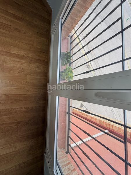 Foto 9a4373e8-7100-43b2-a23a-efd03a3f33c4. Casa adossada amb aparcament a Albaida