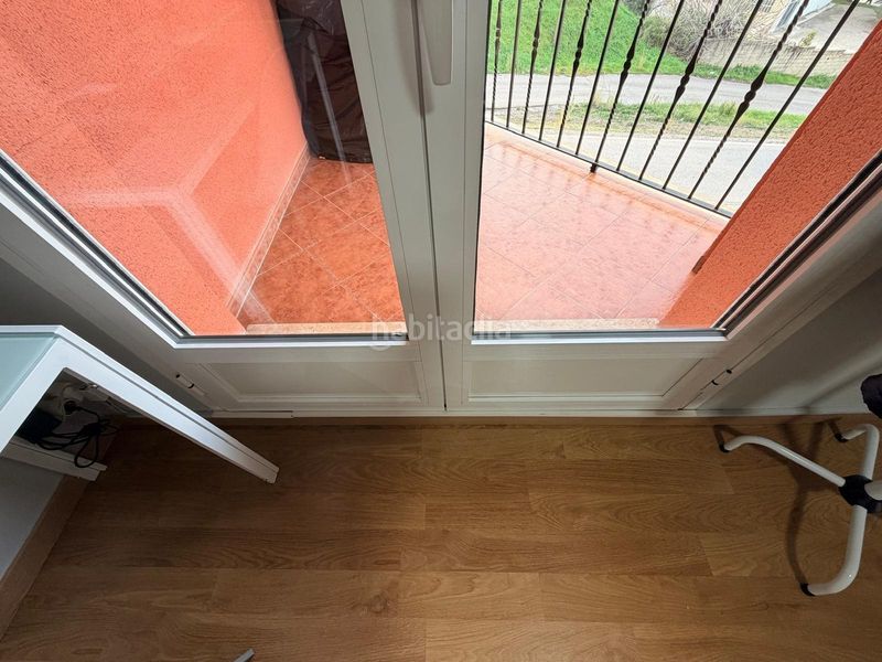 Foto e169ad90-f310-4c8c-8d49-d34e5401aa38. Casa adossada amb aparcament a Albaida