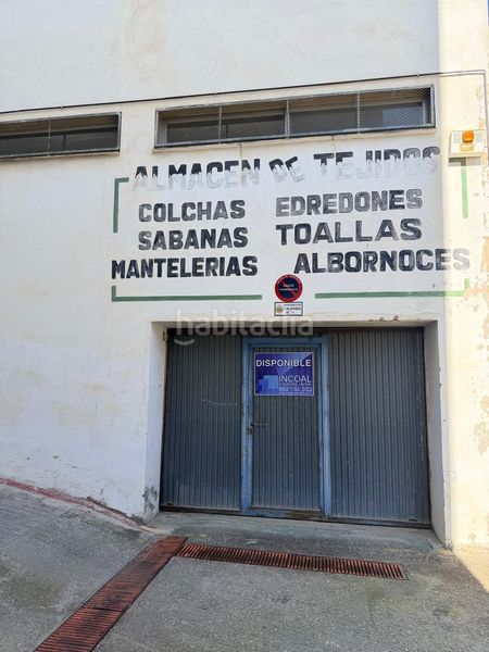 Foto 29e78a33-2a1f-4e5a-91ef-6495f2bc7dd0. Aparcament cotxe a Albaida