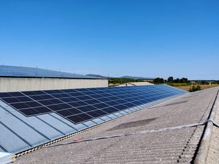 Nau industrial a Fontanars dels Alforins. Nave industrial con gran potencial en polígono de fontanars del