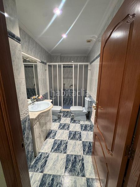 Foto db47a130-c986-4f33-bba0-2ee47742143a. Pis a Pobla del Duc (la)