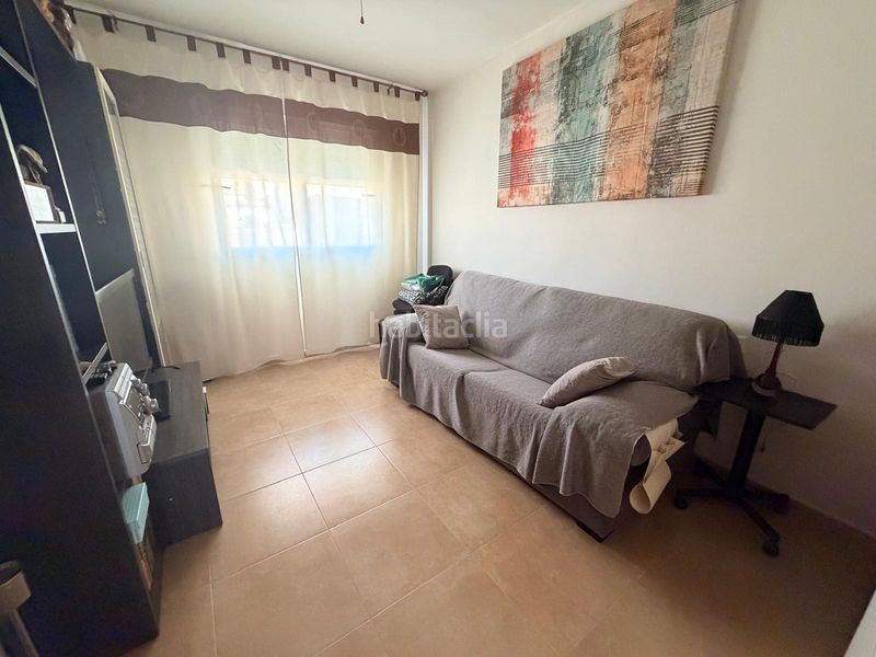Foto f7e81421-75e4-4d9e-9b29-835977573861. Casa adossada amb aparcament a Palomar
