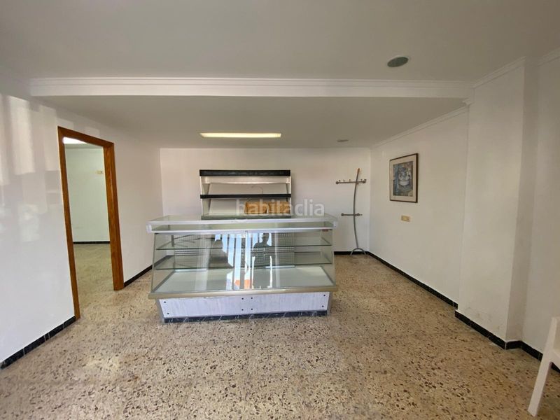 Foto 3bdff8f5-d4dd-4850-8292-8c14c786f117. Local comercial a Albaida