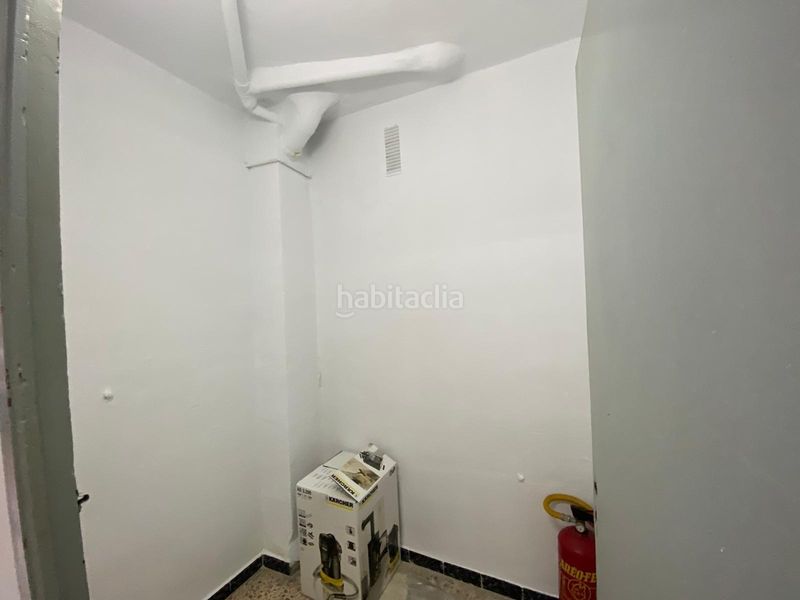 Foto a2e8dd49-d84c-491f-9672-b7e9ab6a3411. Local comercial a Albaida