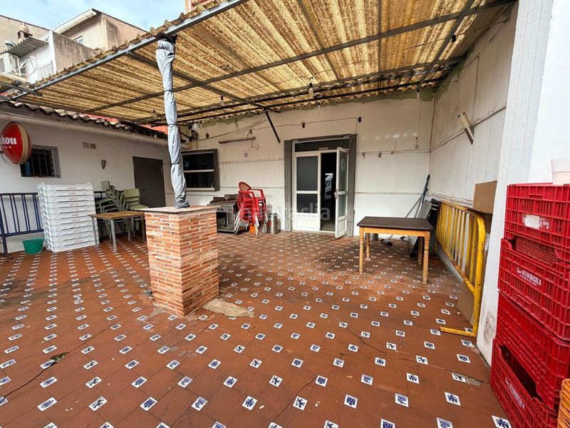 Foto 5a8f2b41-e46e-4e30-9d87-c185d95c02a4. Edificio in Pobla del Duc (la)