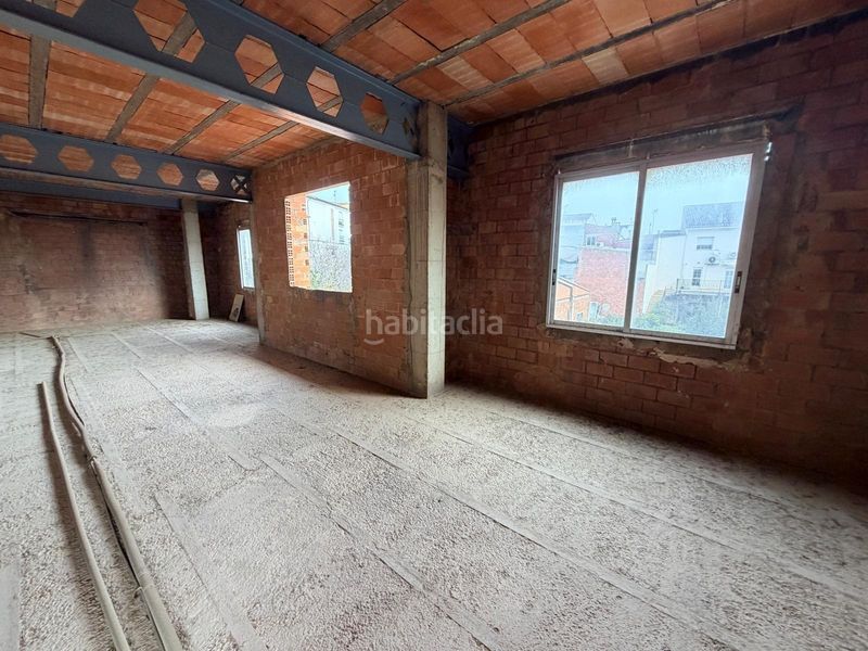 Foto cfbbee6f-611d-4700-b821-506e4e3d95ef. Edificio in Pobla del Duc (la)