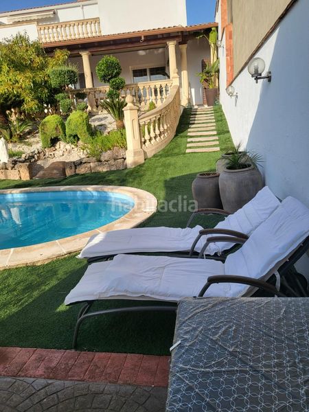 Foto 5ef34cce-74f5-4e89-9673-4478bb317a11. Casa amb aparcament a Palomar