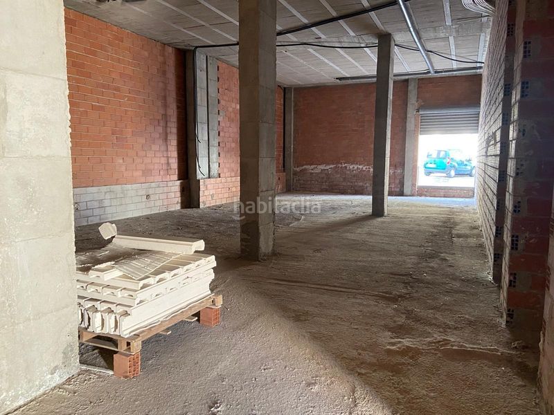 Foto 8d3e582a-852f-472a-a5ea-b3fb6526d4fc. Local comercial a Albaida