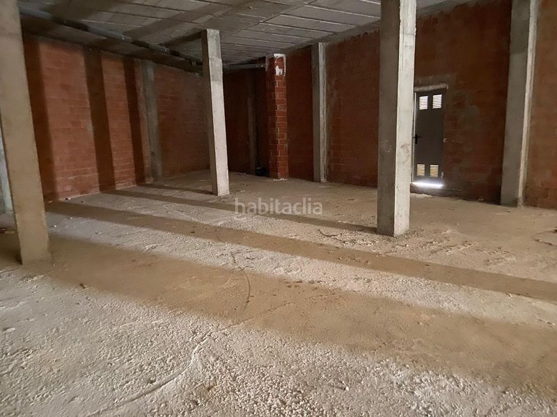 Foto c1f1a8ac-ecd2-4cf7-bf3b-b9901152491c. Local comercial a Albaida