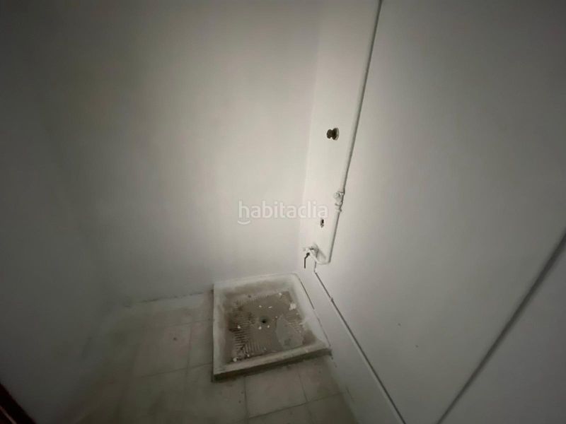 Foto a3634da9-dcc6-4c33-95ee-be810297ab5a. Local comercial a Albaida
