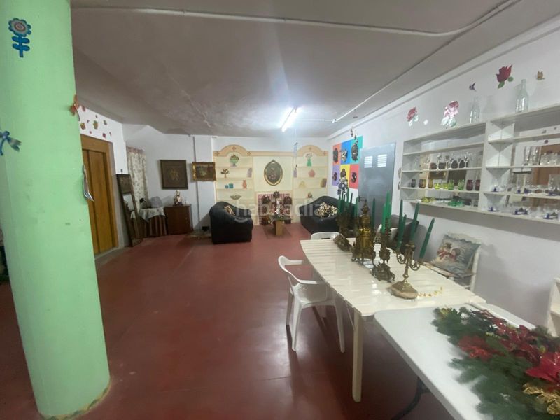 Foto a051ef04-1109-4299-8ab1-68bf9c8ee3b5. Casa amb calefacció aparcament a Albaida