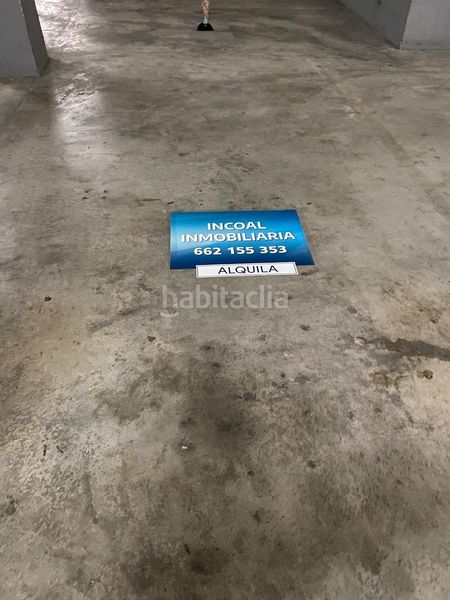 Foto 8cdd8bf6-0981-486c-bea9-71b6bc19f0c3. Lloguer aparcament cotxe a Albaida
