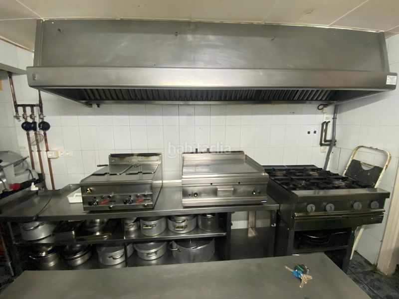Foto f42bbdd7-e0e3-4fa7-ae41-836051a6b6db. Local commercial dans Eixample Alcoi