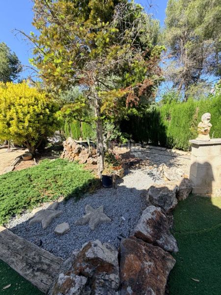 Foto b30cba2b-f1a6-4a1f-9628-b6efe182cc6d. Chalet exclusivo chalet independiente naturaleza, privacidad y confort en Ontinyent