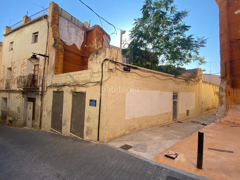 Foto af9d6c98-e026-4dc4-b98e-8ab29a77f343. Terreny residencial a Centro Ontinyent