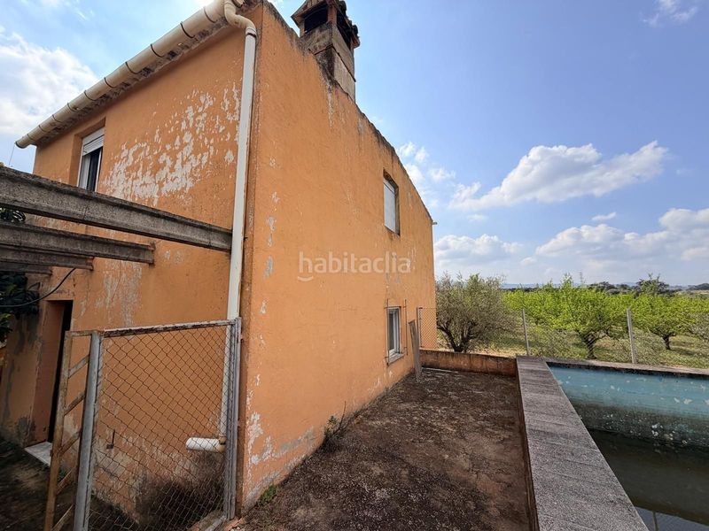 Foto 4269f555-65ca-4eb8-bdf9-59792c113051. Casa amb piscina a Albaida