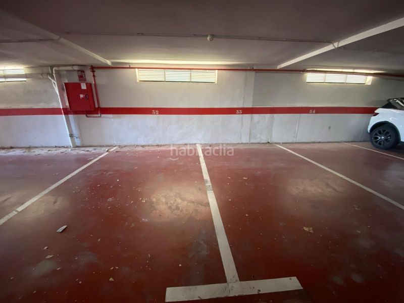 Foto cbd9f27a-d5cd-4740-80d6-43268e81cb3f. Lloguer aparcament cotxe a Albaida