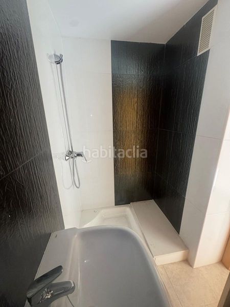 Foto c63baec3-a433-41b0-9894-e29176e27645. Pis a Albaida