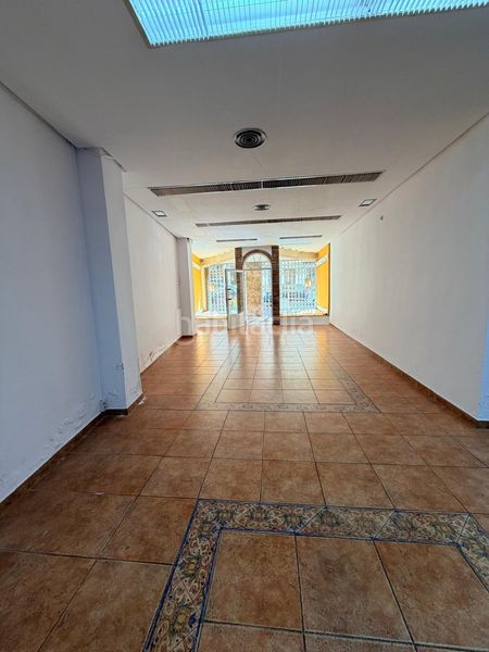 Foto cfe98443-331f-4cbe-b0f0-ba62d0395582. Lloguer local comercial a Cocentaina