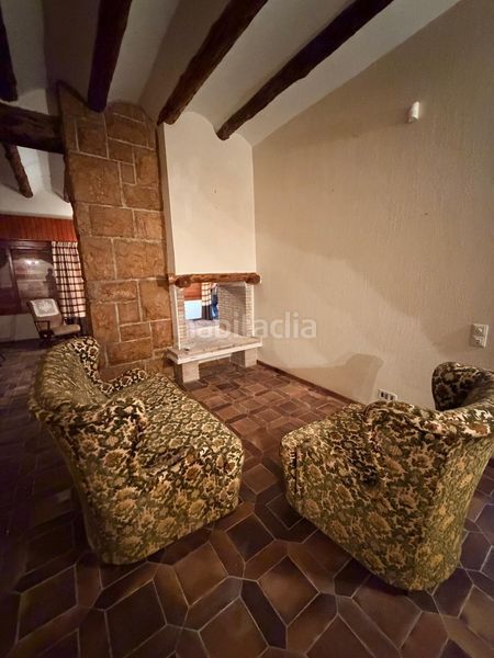 Foto aedd5c3a-16b8-487a-a016-26565ed6032c. Xalet amb aparcament piscina a Albaida