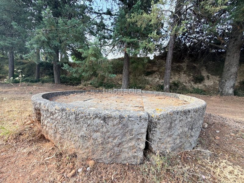 Foto b29d4718-fd00-430b-aedf-738c242d7341. Xalet amb aparcament piscina a Albaida