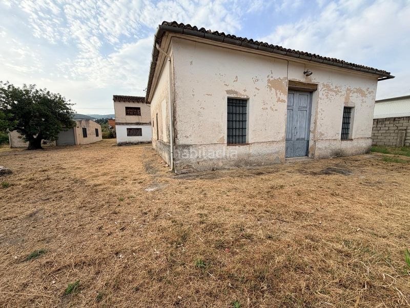 Foto c610eae6-cd6c-4107-8f56-f76a139487e3. Xalet amb aparcament piscina a Albaida