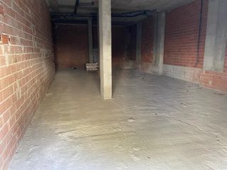 Locale commerciale in Albaida. Venta local comercial con terraza en albaidavalencia