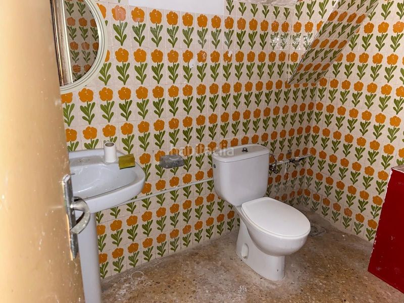 Foto fb61c98b-0c3d-4907-a3ab-f7731b8b0918. Local commercial dans Albaida