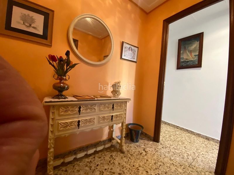 Foto 3aaf9485-f505-4fb1-b4b3-54784aa313cd. Casa amb aparcament a Loja