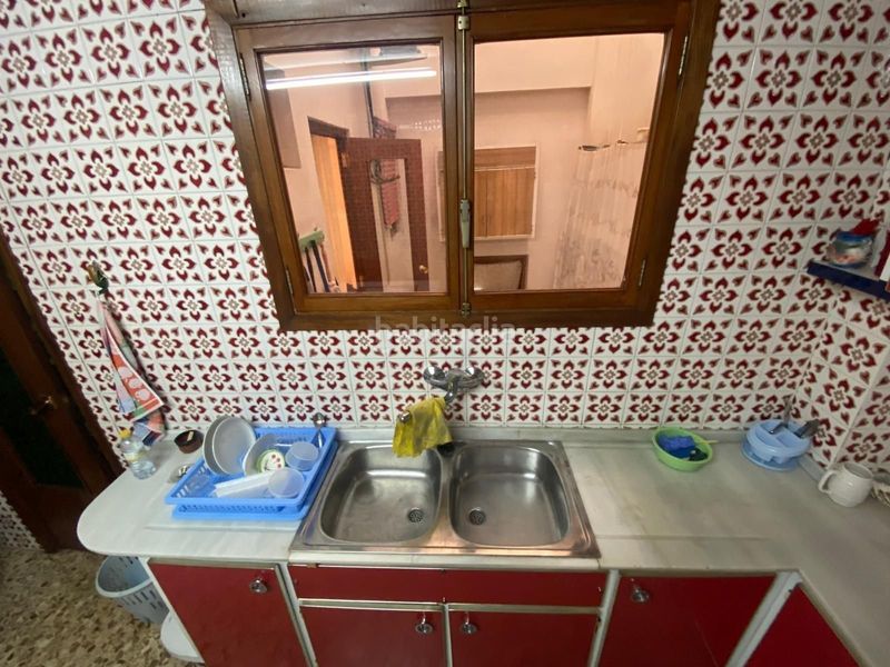 Foto dea9e06f-603f-49fe-a7c7-5173f907775f. Casa amb aparcament a Loja