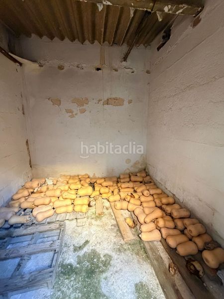 Foto 990b18b0-69a9-451b-9f61-8d3612a096cb. Edifici a Aielo de Malferit