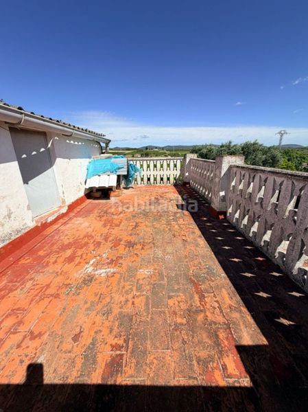 Foto f39137cf-c662-452c-86e1-e209d86e4bfe. Masia amb aparcament piscina a Albaida