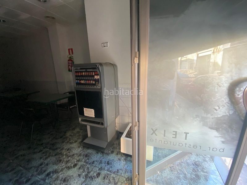 Foto 4cc6d55a-a7a8-4b94-9db3-a9882d69ae98. Local comercial a Eixample Alcoi