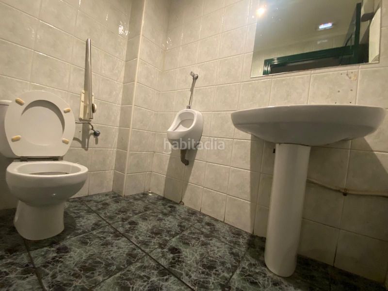 Foto ad78d790-611f-4424-b378-1ce447d0cab2. Local comercial a Eixample Alcoi