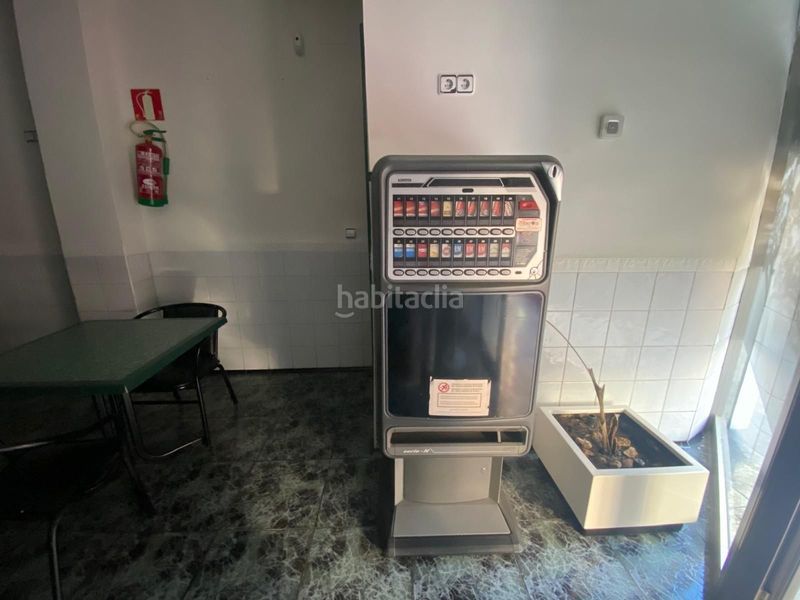 Foto c7df19b2-e81d-44db-9150-40f0a9b188da. Local comercial a Eixample Alcoi
