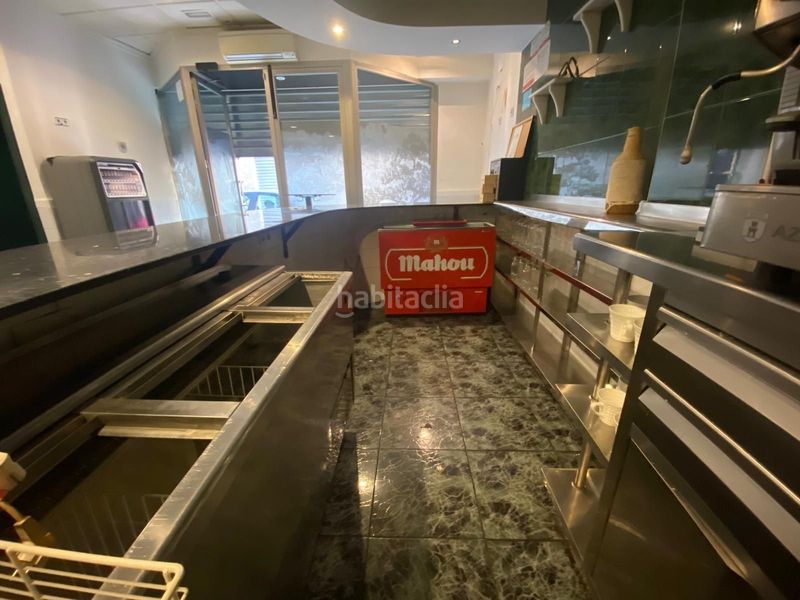 Foto e4d68e02-161a-411b-aa8c-b99b97be9e89. Local comercial a Eixample Alcoi