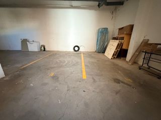 Aparcament cotxe a Loja. Venta plaza de garage en albaidavalencia