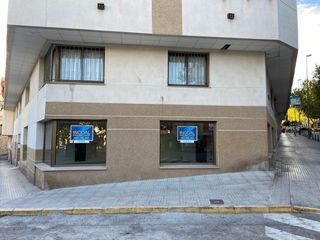 Miete Geschäftsraum in Loja. Alquiler local comercial en albaidavalencia