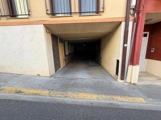 Miete Autoparkplatz in Albaida. Alquiler plaza de garage en albaidavalencia