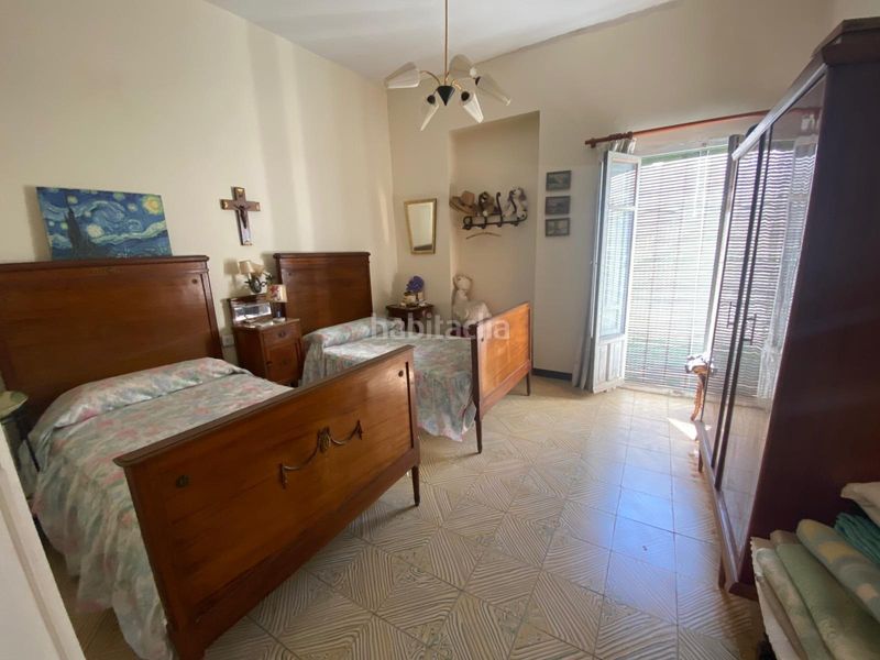 Foto 282a0927-e33c-43ab-b8ba-422aedb77e08. Casa adossada a Bèlgida