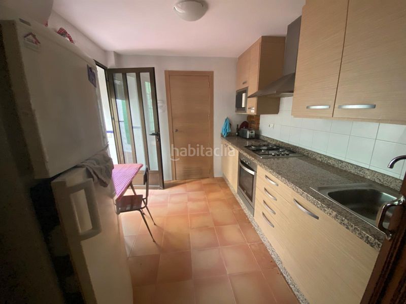Foto c6acb50c-a260-4b04-9fda-ee0581130b71. Casa adossada a Bèlgida