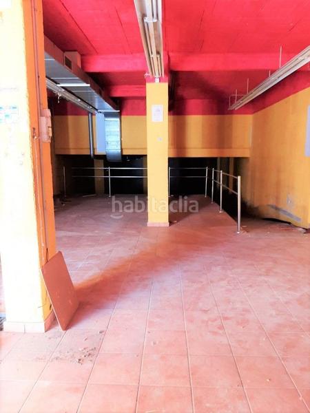 Foto aee89418-1945-436a-a92b-10978a161a3a. Alquiler local comercial local en alquiler en Diagonal-Colomeres Gavà