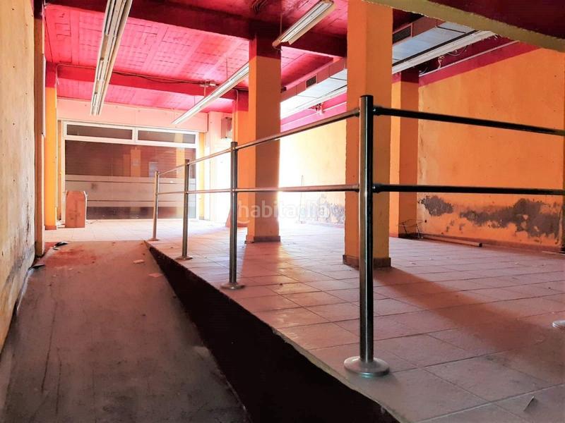 Foto be490dde-3b22-44cc-a255-6cb19987c55e. Alquiler local comercial local en alquiler en Diagonal-Colomeres Gavà